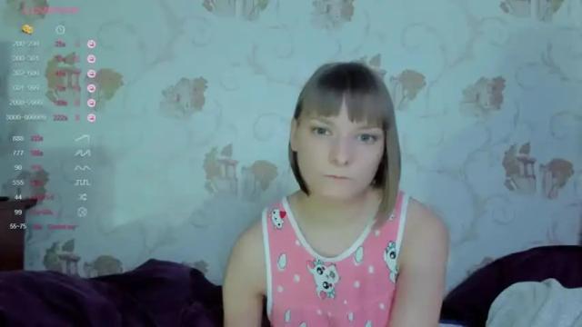 Image 11 of your_caramelka Stream on Chaturbate on 25 months ago