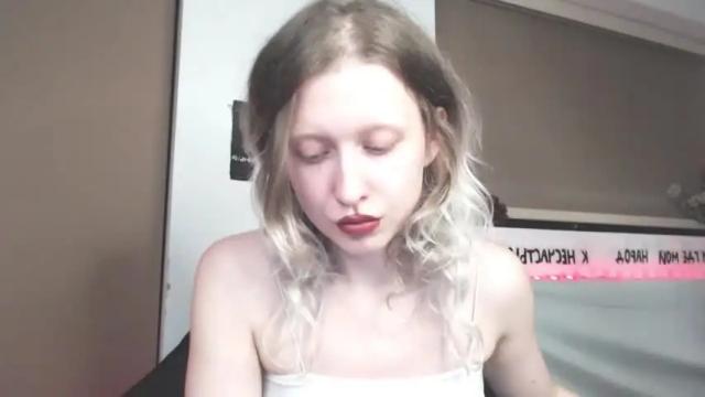 Image 3 of your_coraline Stream on Chaturbate on 16 months ago