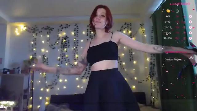 Image 2 of your_corvus Stream on Chaturbate on 1 month ago