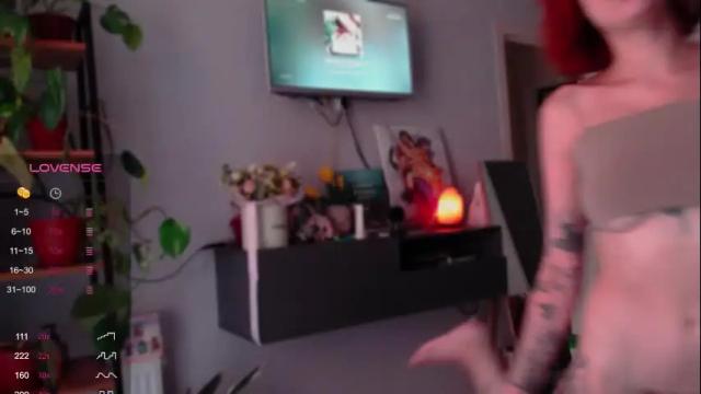 Image 4 of your_corvus Stream on Chaturbate on 3 months ago