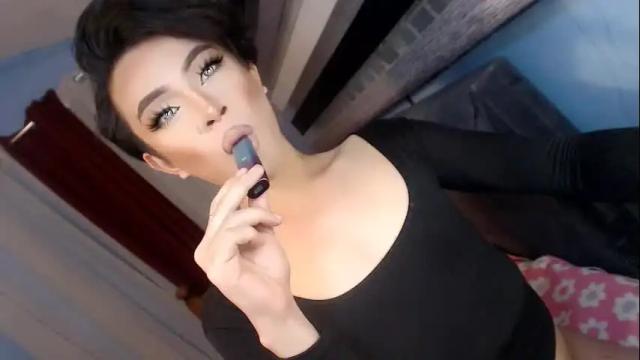 Image 3 of your_dimplecummer Stream on Chaturbate on 3 months ago