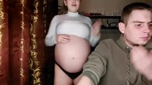 Image 3 of your_dream_04 Stream on Chaturbate on 17 months ago