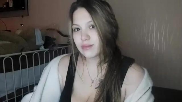 Image 10 of your_dream_04 Stream on Chaturbate on 15 months ago