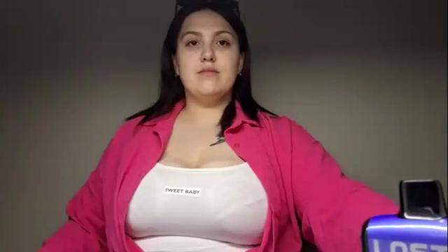 Image 7 of your_dream_04 Stream on Chaturbate on 1 month ago