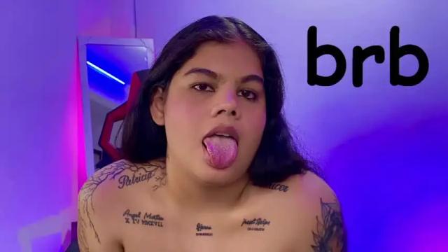 Image 10 of your_dreamgirlx Stream on Chaturbate on 14 months ago