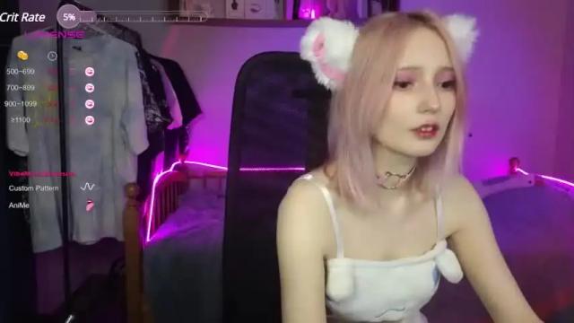 Image 7 of your_evie Stream on Chaturbate on 14 months ago