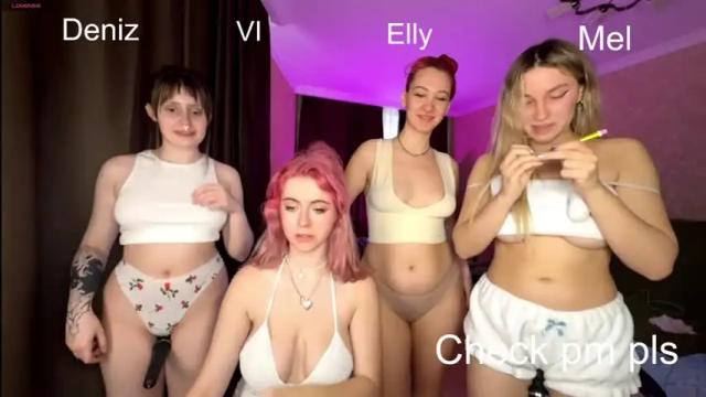 Image 10 of your_favoritegirls Stream on Chaturbate on 14 months ago