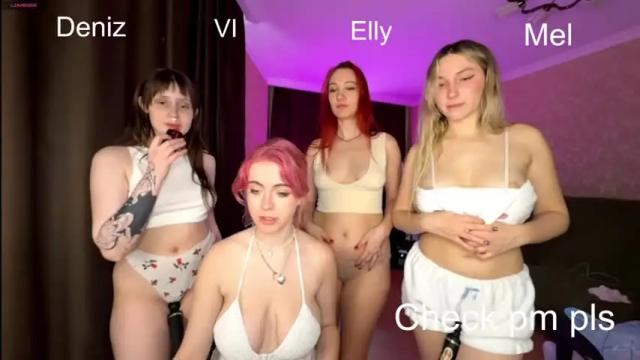 Image 8 of your_favoritegirls Stream on Chaturbate on 14 months ago
