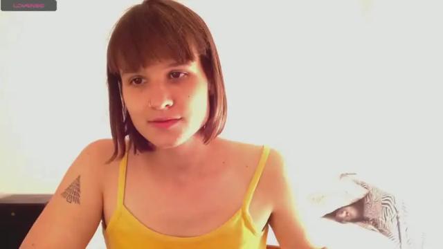 Image 11 of your_hand_in_mine Stream on Chaturbate on 16 months ago
