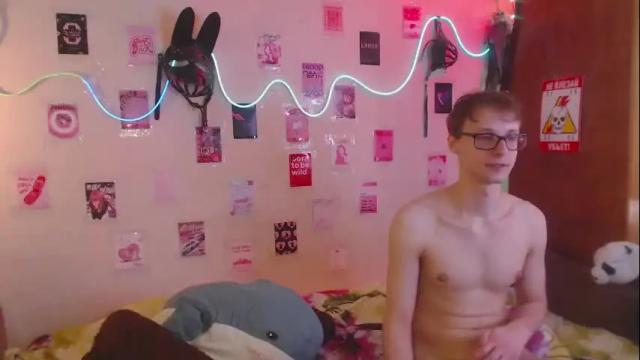 Image 4 of your_horny_friends Stream on Chaturbate on 29 days ago