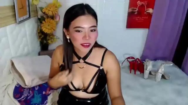 Image 11 of your_hotbunny Stream on Chaturbate on 16 months ago