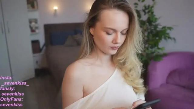 Thumbnail 1, your_kat's Stream at Chaturbate, 14 months ago