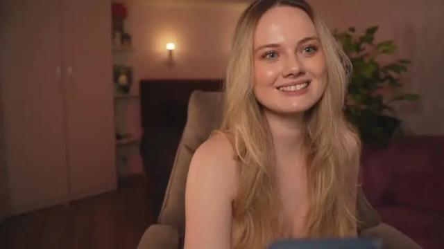 Image 12 of your_kat Stream on Chaturbate on 2 months ago