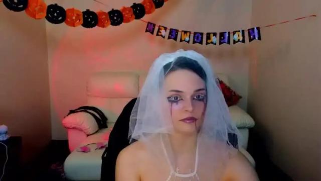 Image 3 of your_lilangel Stream on Chaturbate on 21 months ago