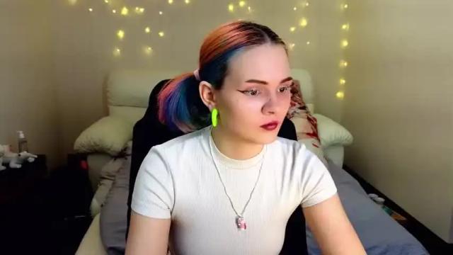 Image 2 of your_lilangel Stream on Chaturbate on 18 months ago