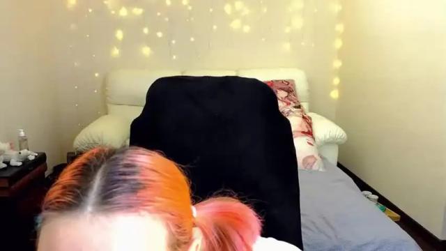 Image 4 of your_lilangel Stream on Chaturbate on 18 months ago