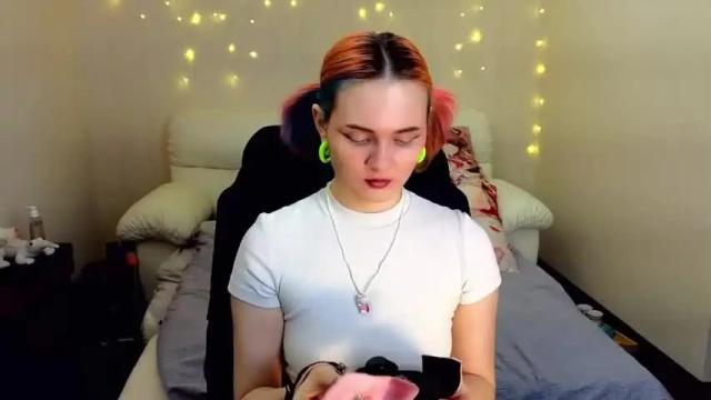 Thumbnail 2, your_lilangel's Stream at Chaturbate, 18 months ago