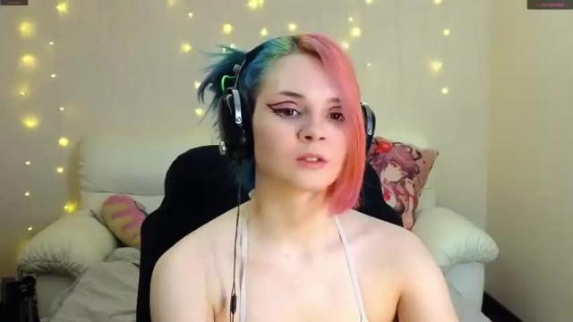 Thumbnail 1, your_lilangel's Stream at Chaturbate, 17 months ago