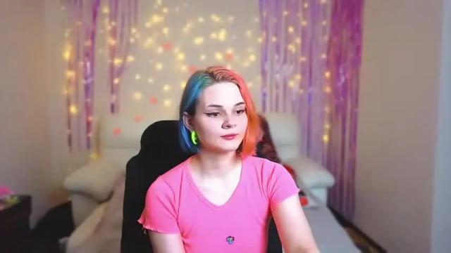 Image 4 of your_lilangel Stream on Chaturbate on 17 months ago