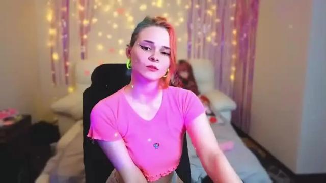 Image 8 of your_lilangel Stream on Chaturbate on 17 months ago