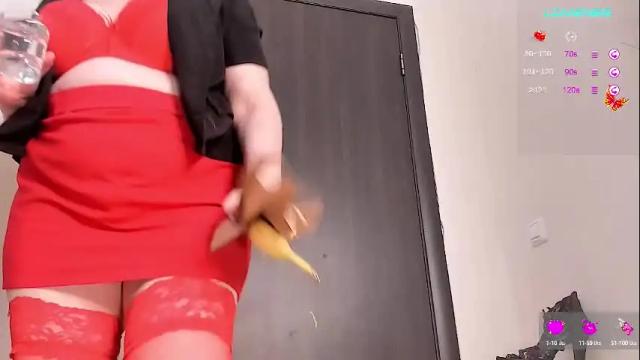 Thumbnail 3, your_linia's Stream at Chaturbate, 1 month ago
