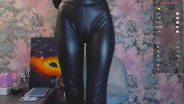 Image 2 of your_lionheart Stream on Chaturbate on 1 month ago