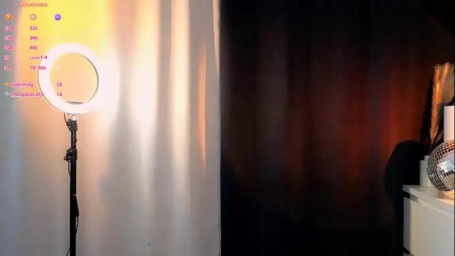 Image 2 of your_littlecharlotte Stream on Chaturbate on 5 months ago