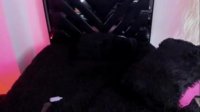 Image 2 of your_littlepervert_ Stream on Chaturbate on 22 days ago