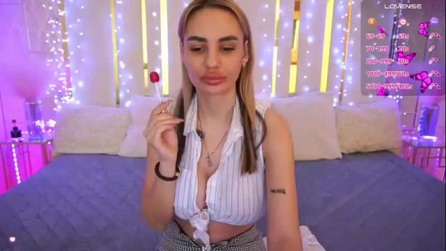 Image 6 of your_millsy Stream on Chaturbate on 9 months ago