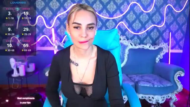 Image 3 of your_millsy Stream on Chaturbate on 1 month ago