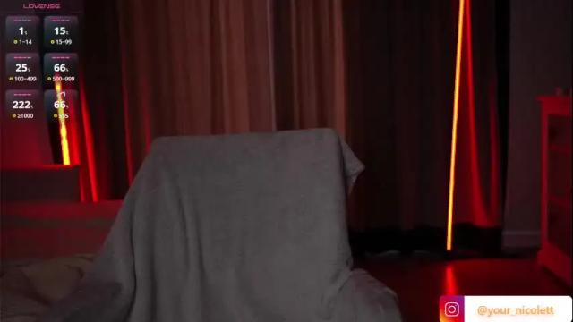 Image 3 of your_nicolett Stream on Chaturbate on 1 month ago