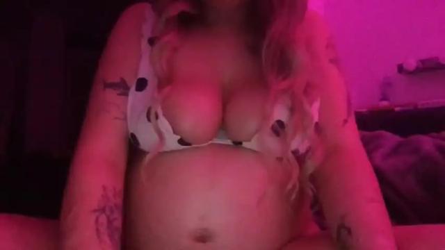 Thumbnail 1, your_pregnant_babe's Stream at Chaturbate, 14 months ago