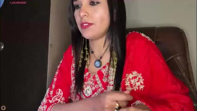 Image 4 of your_priya_77 Stream on Chaturbate on 25 days ago