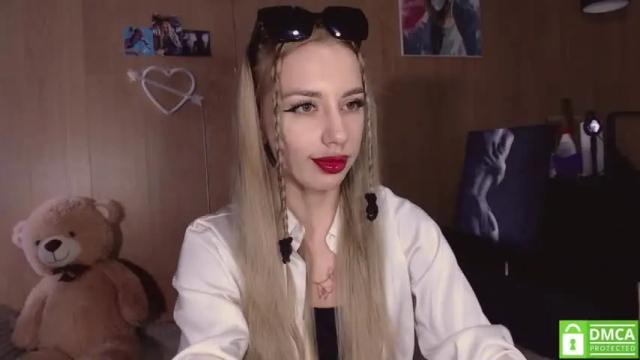 Image 6 of your_psychologist Stream on Chaturbate on 12 months ago