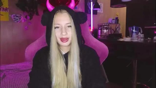 Image 12 of your_psychologist Stream on Chaturbate on 1 month ago