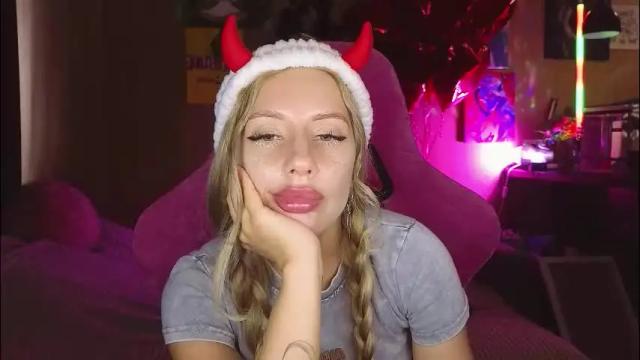 Image 4 of your_psychologist Stream on Chaturbate on 1 month ago