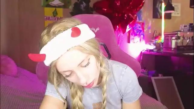 Image 8 of your_psychologist Stream on Chaturbate on 1 month ago