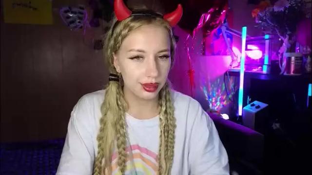 Image 4 of your_psychologist Stream on Chaturbate on 28 days ago