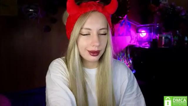 Image 12 of your_psychologist Stream on Chaturbate on 20 days ago