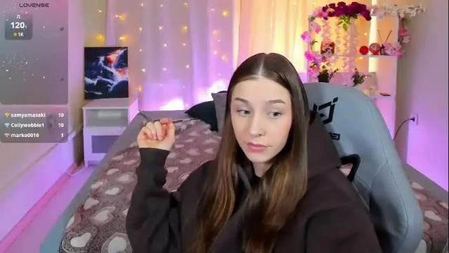 Image 3 of your_rustema Stream on Chaturbate on 4 days ago