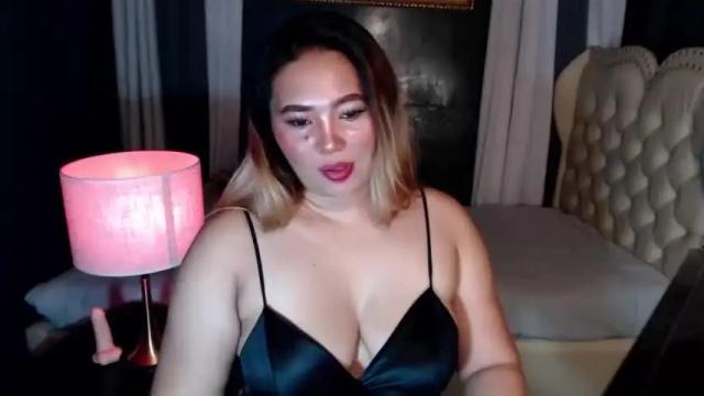 Thumbnail 3, your_sexymomdommexx's Stream at Chaturbate, 17 months ago