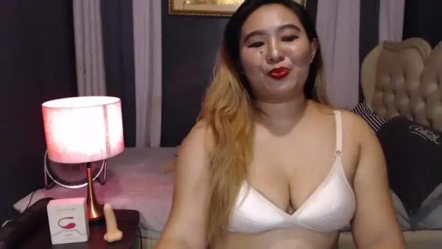 Thumbnail 2, your_sexymomdommexx's Stream at Chaturbate, 17 months ago