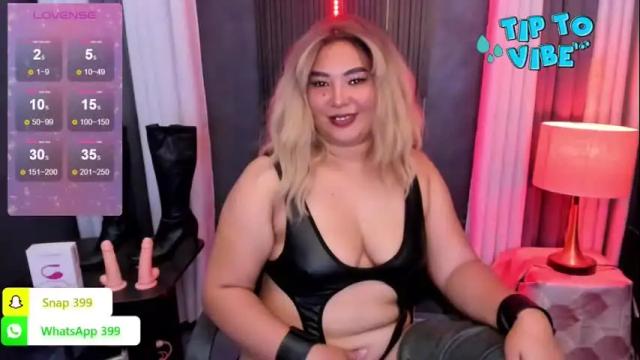 Thumbnail 1, your_sexymomdommexx's Stream at Chaturbate, 17 months ago