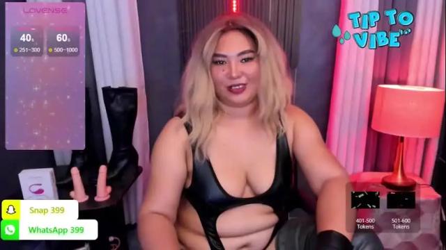 Thumbnail 2, your_sexymomdommexx's Stream at Chaturbate, 17 months ago