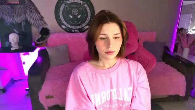 Image 2 of your_sissy_doll Stream on Chaturbate on 1 month ago