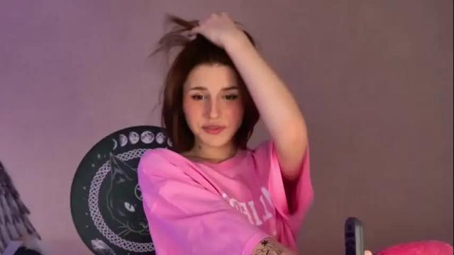 Image 6 of your_sissy_doll Stream on Chaturbate on 1 month ago