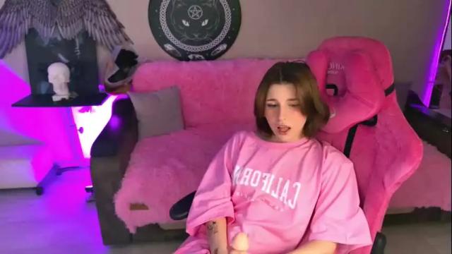 Thumbnail 3, your_sissy_doll's Stream at Chaturbate, 1 month ago
