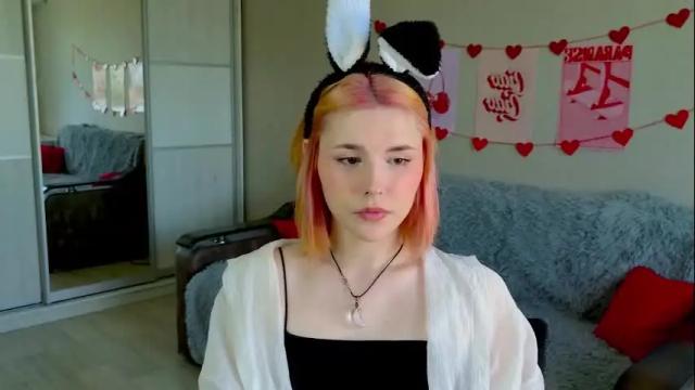 Image 2 of your_sissy_doll Stream on Chaturbate on 17 days ago