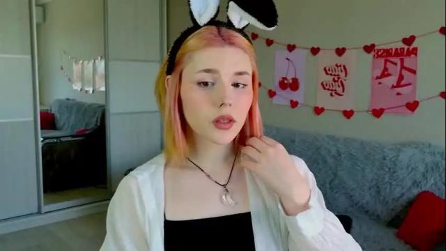 Image 6 of your_sissy_doll Stream on Chaturbate on 17 days ago