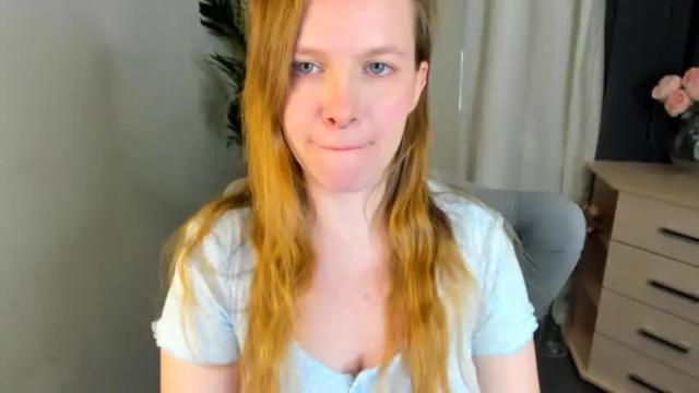 Image 3 of your_sunny_melissa_ Stream on Chaturbate on 15 months ago